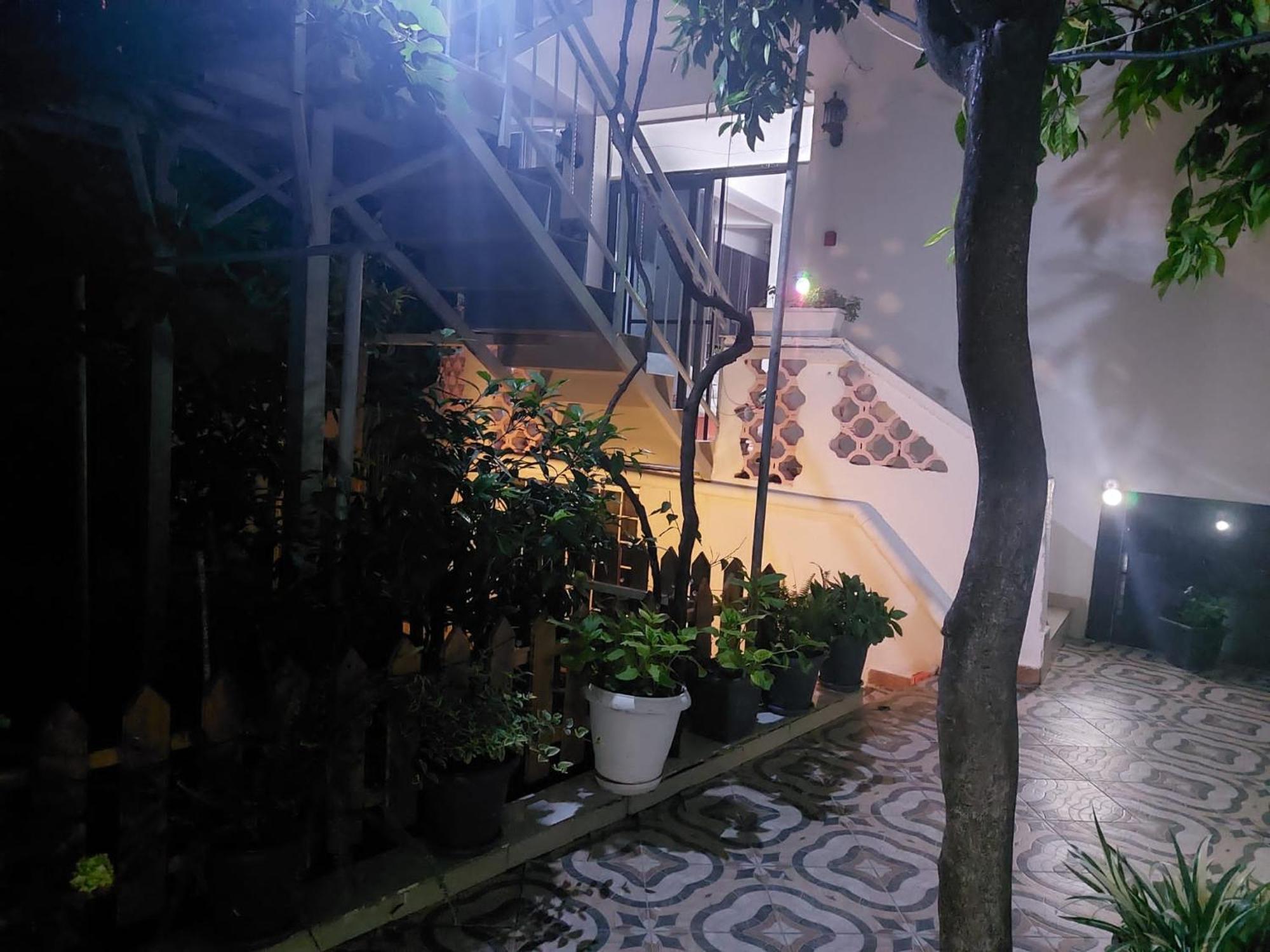 Guest House Flowers Берат Екстер'єр фото